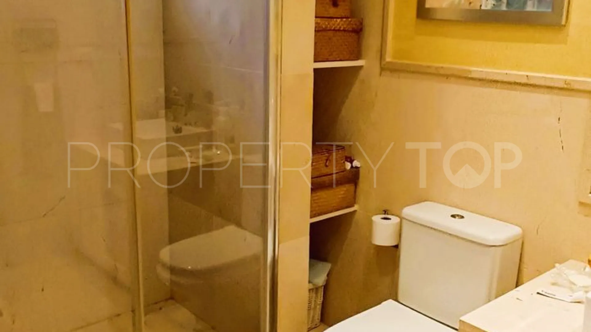 For sale Marbella City apartment with 2 bedrooms