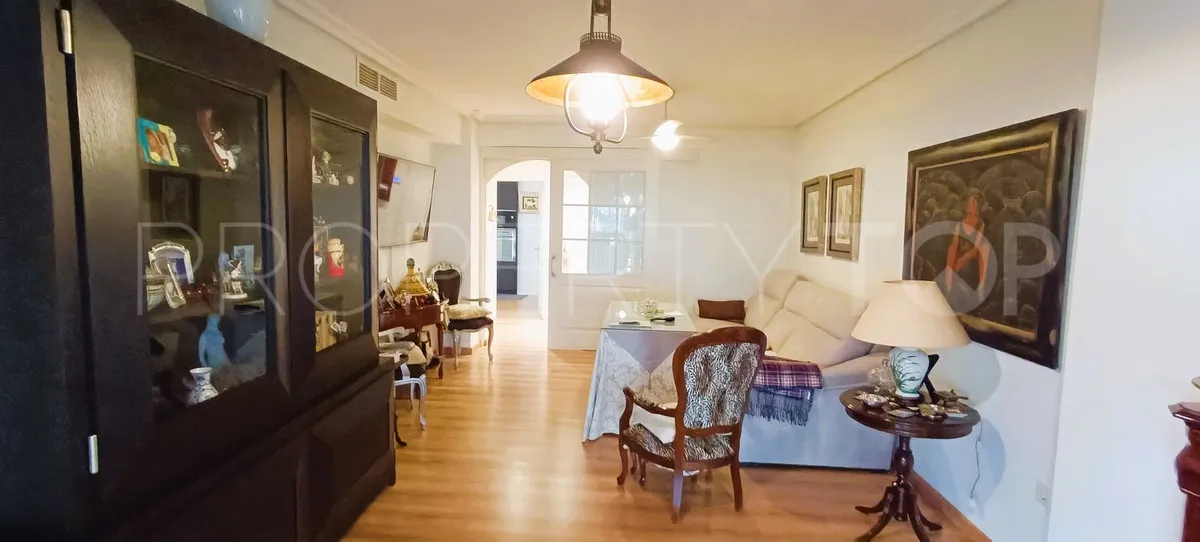 For sale Marbella City apartment with 2 bedrooms