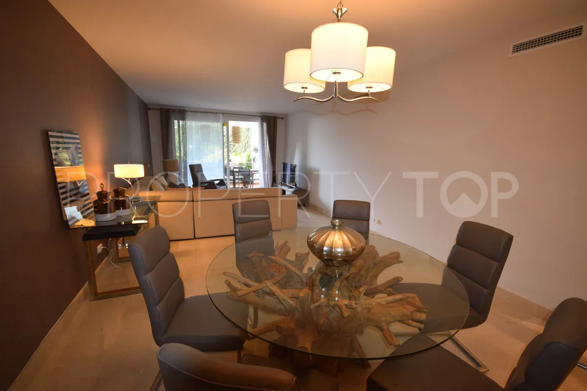 3 bedrooms Nueva Andalucia ground floor apartment for sale