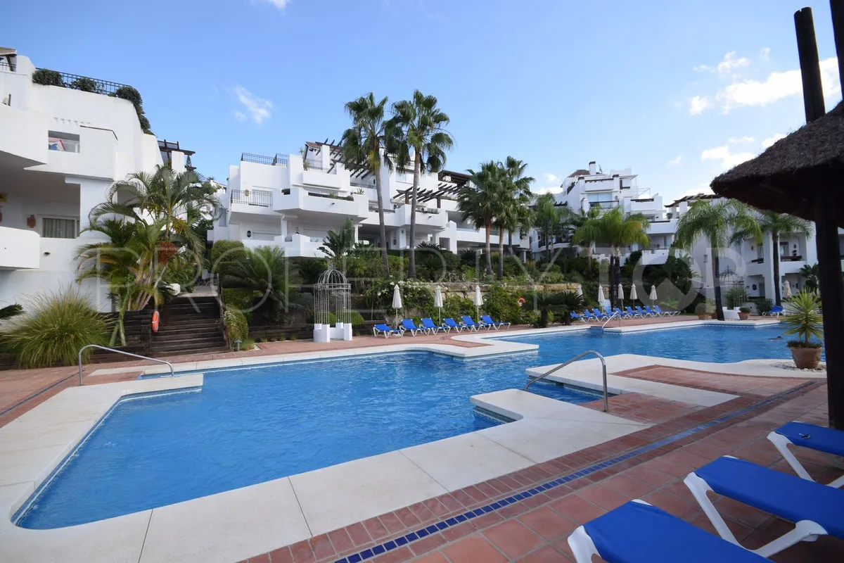 3 bedrooms Nueva Andalucia ground floor apartment for sale
