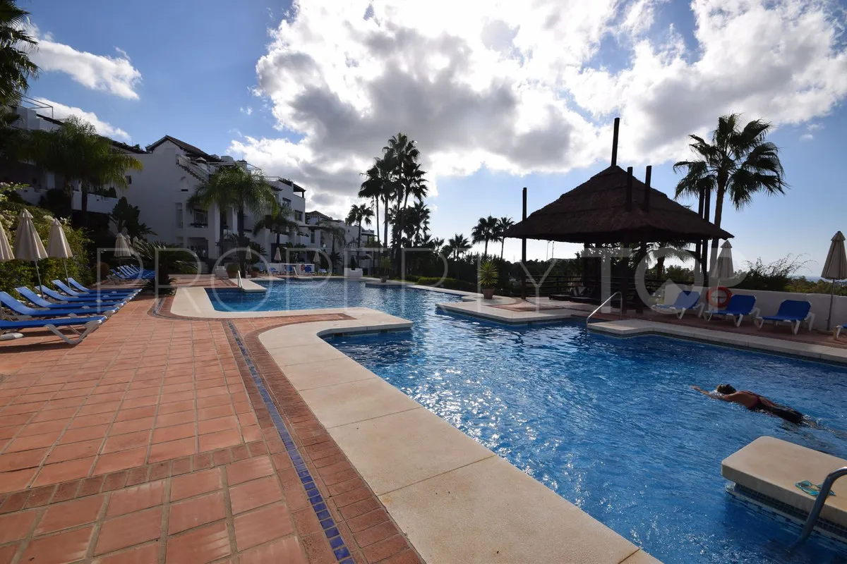 3 bedrooms Nueva Andalucia ground floor apartment for sale