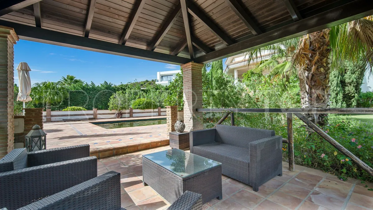 For sale villa with 6 bedrooms in Benahavis