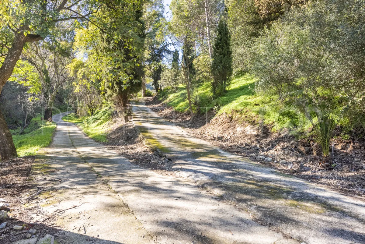 For sale villa in Benahavis