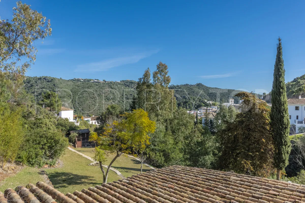 For sale villa in Benahavis