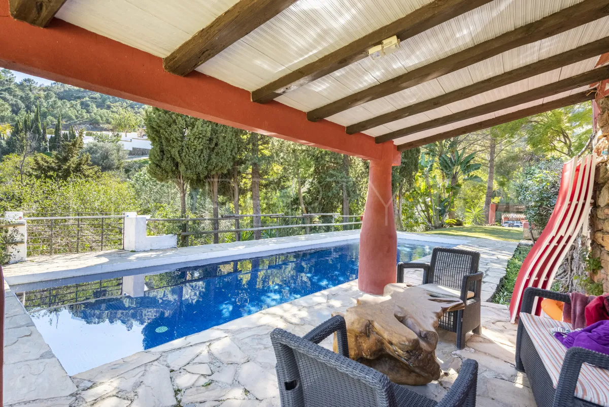For sale villa in Benahavis