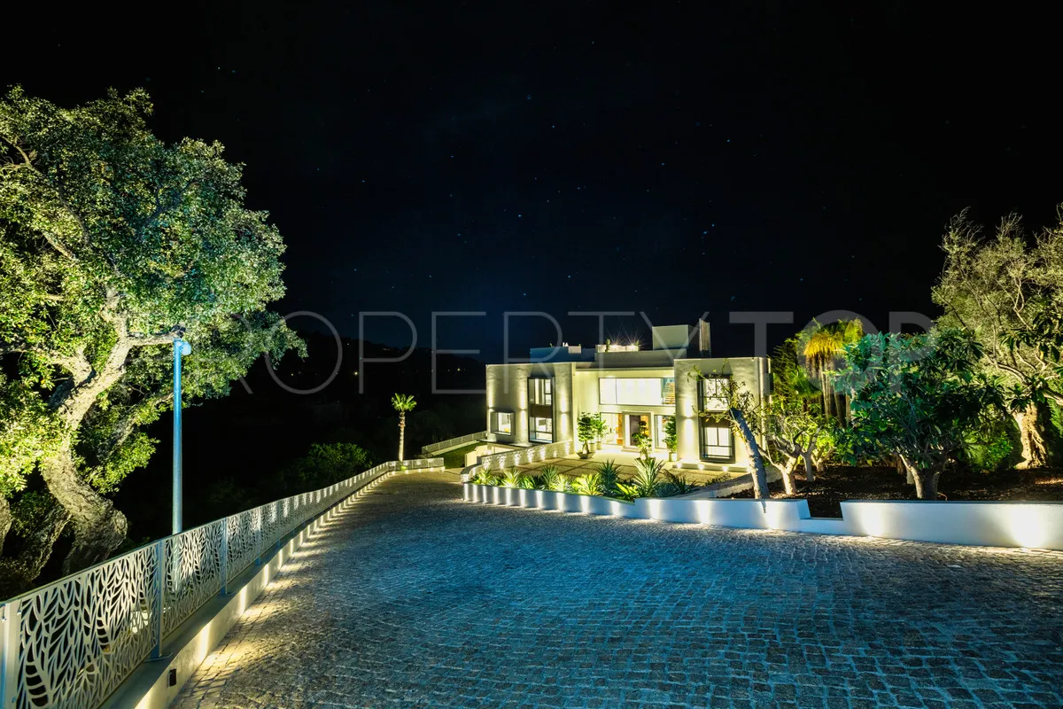 Villa in La Zagaleta for sale