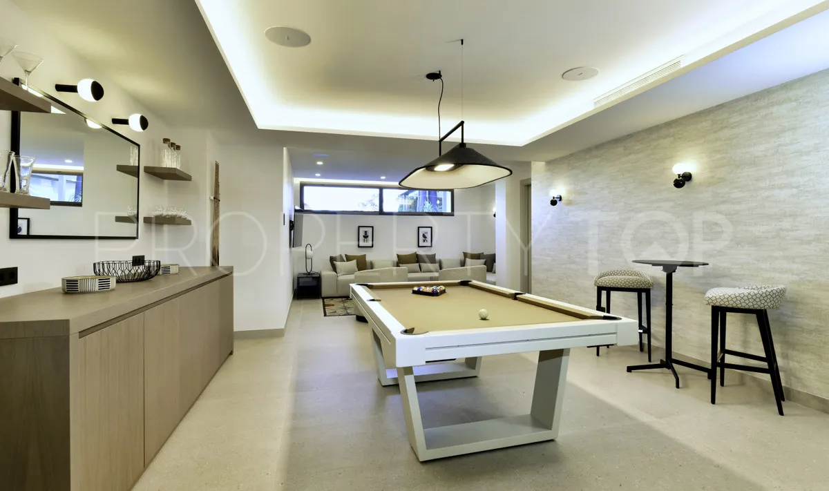 Villa in La Zagaleta for sale