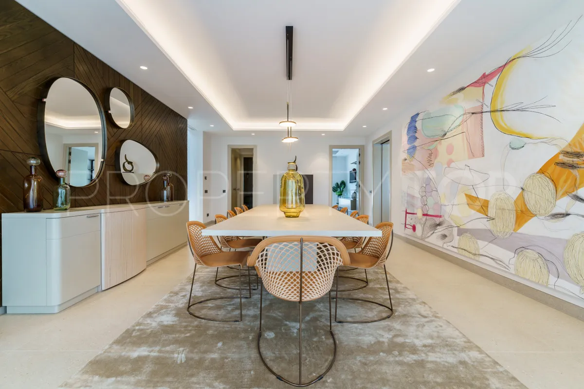 Villa in La Zagaleta for sale