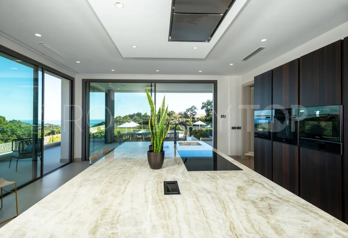 Villa in La Zagaleta for sale