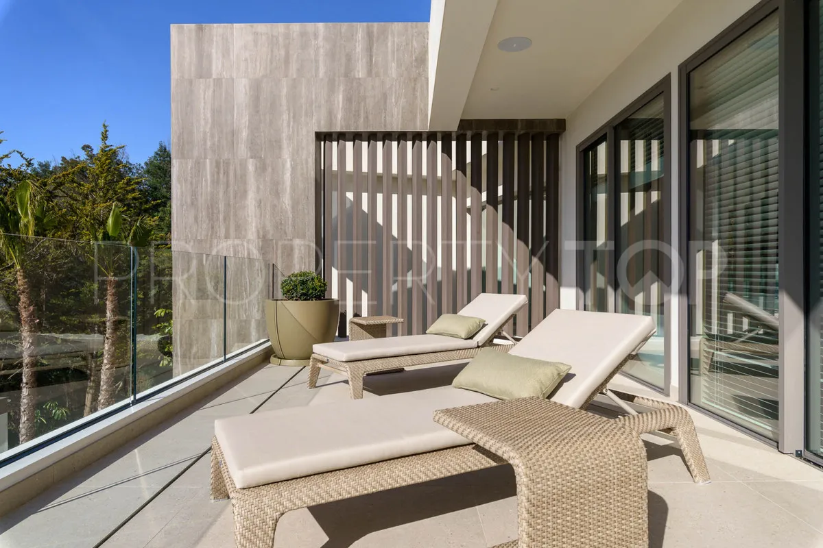 Villa in La Zagaleta for sale