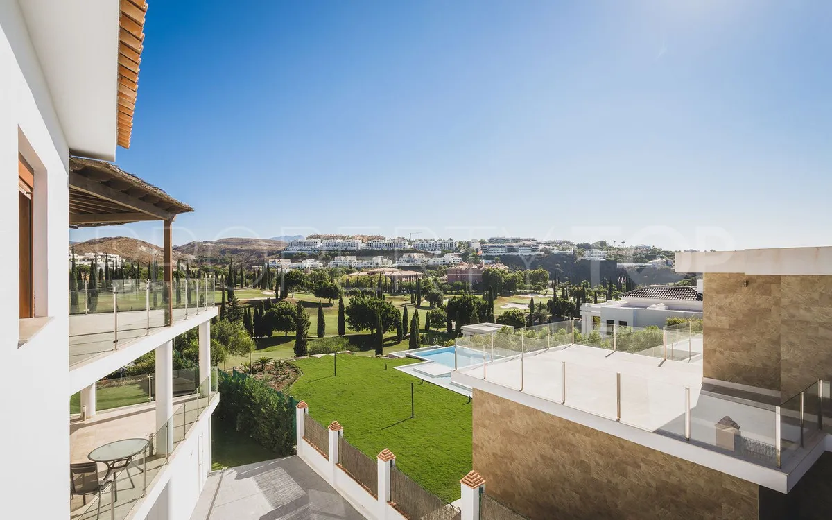Villa en venta en Benahavis