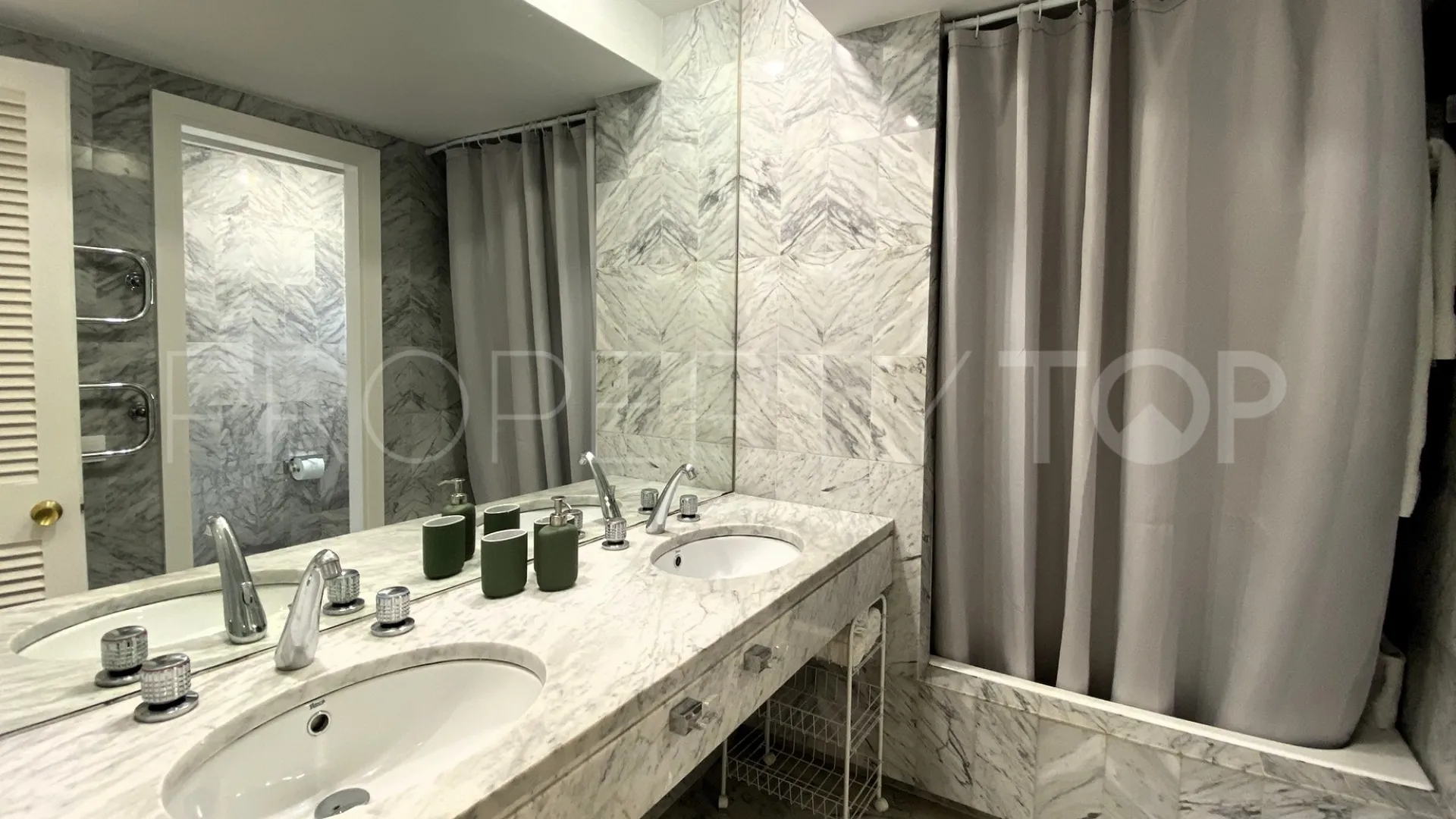 For sale 1 bedroom ground floor apartment in Alcazaba