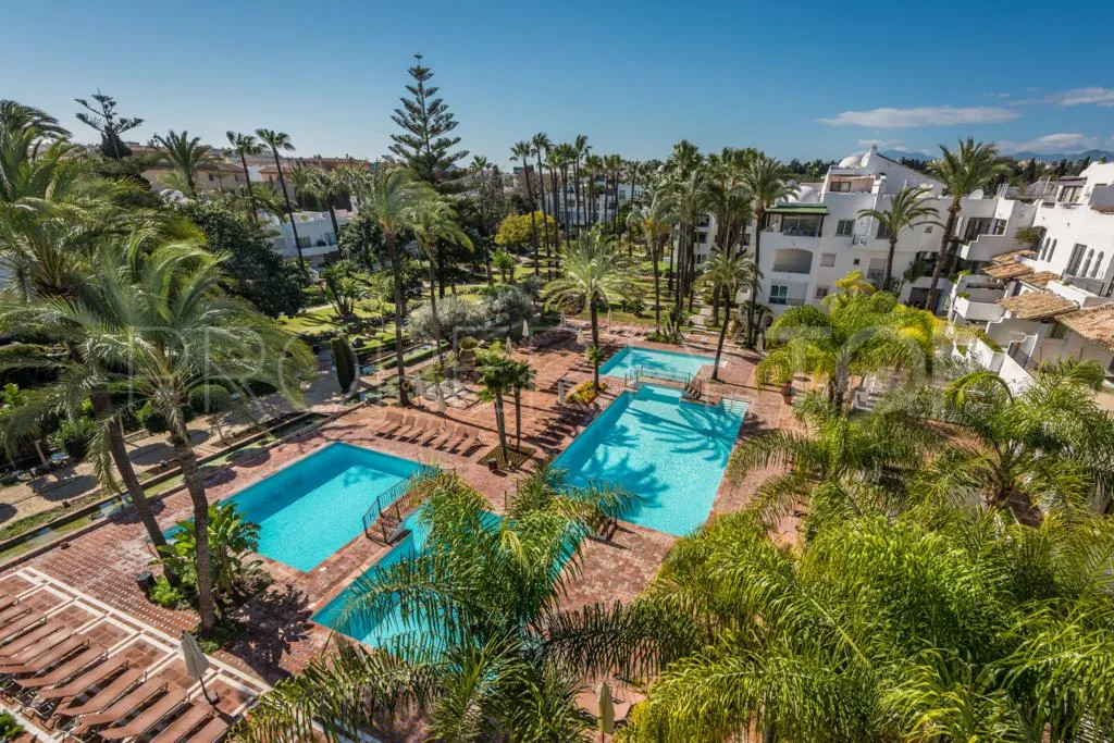 For sale 1 bedroom ground floor apartment in Alcazaba
