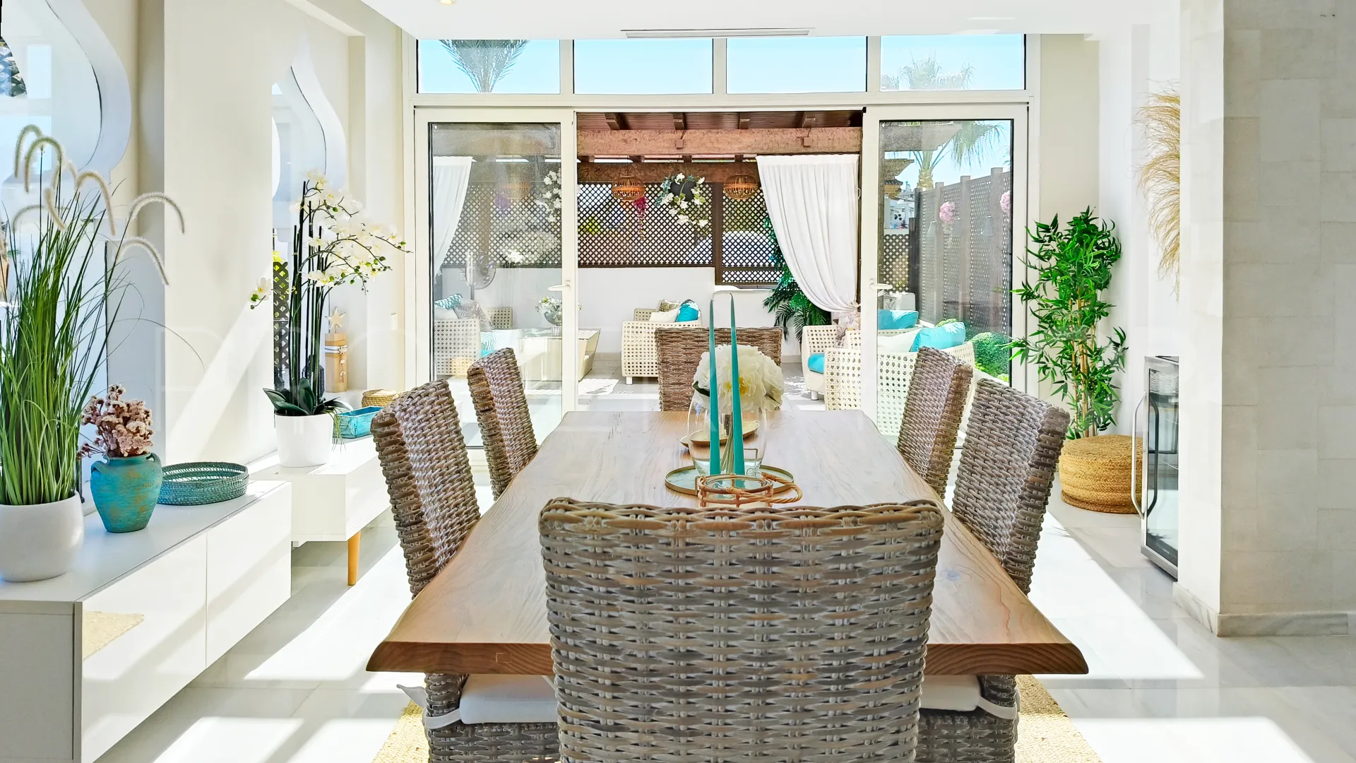 Duplex de 4 dormitorios en venta en Alcazaba
