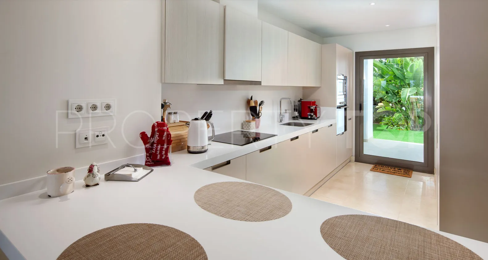 Duplex en venta en Finca Cortesin