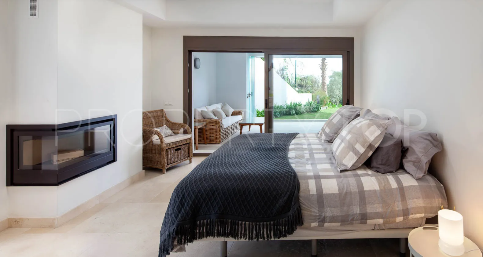 Duplex en venta en Finca Cortesin