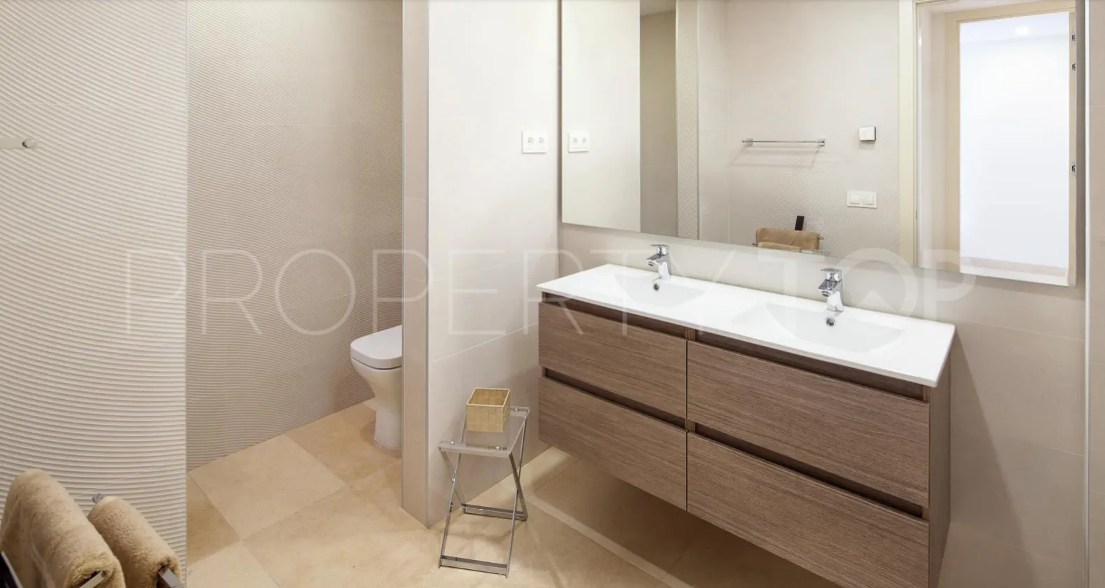 Duplex en venta en Finca Cortesin