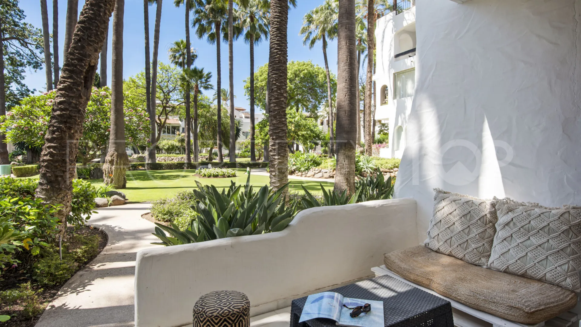 2 bedrooms apartment in Alcazaba for sale