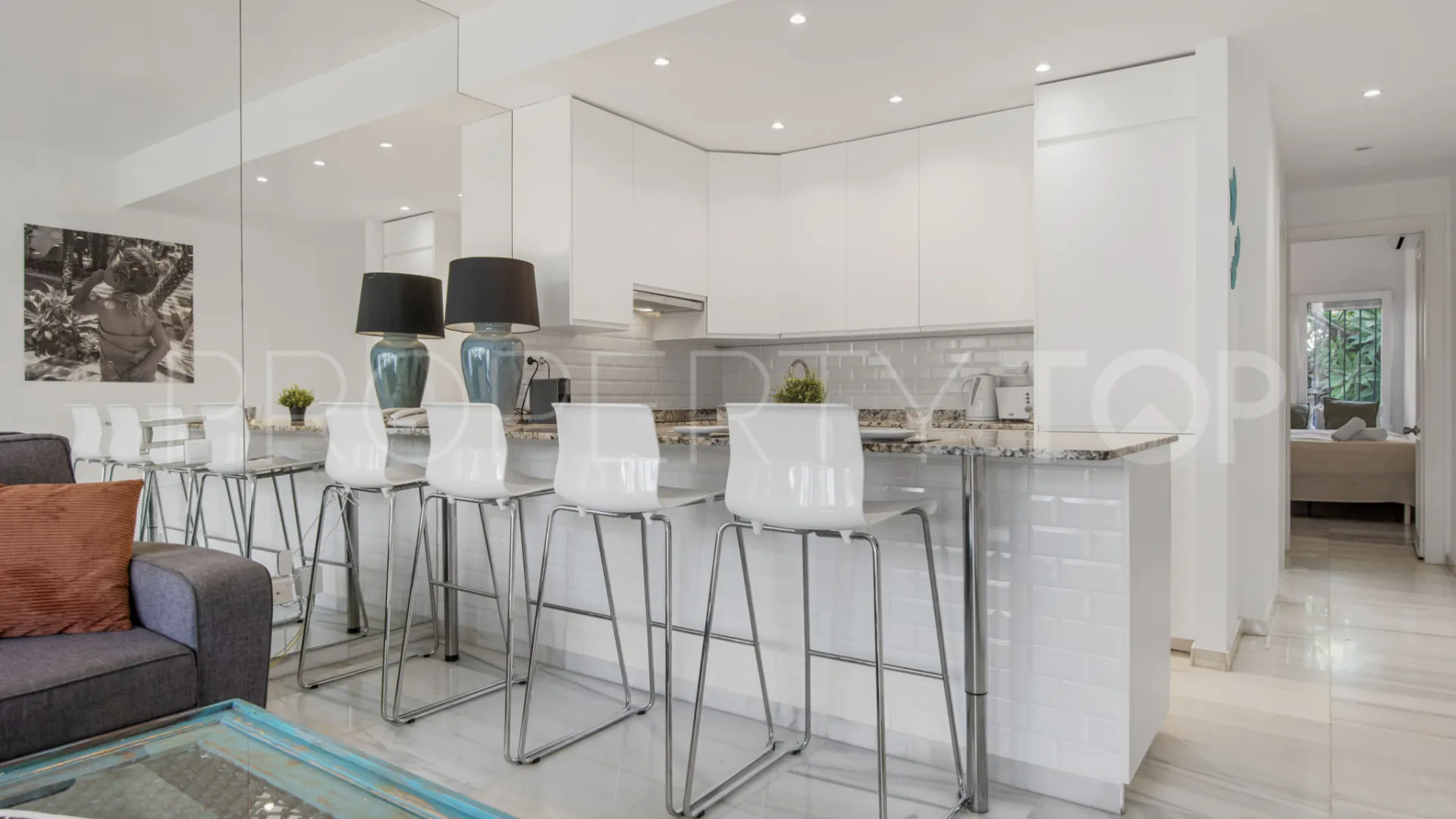 2 bedrooms apartment in Alcazaba for sale