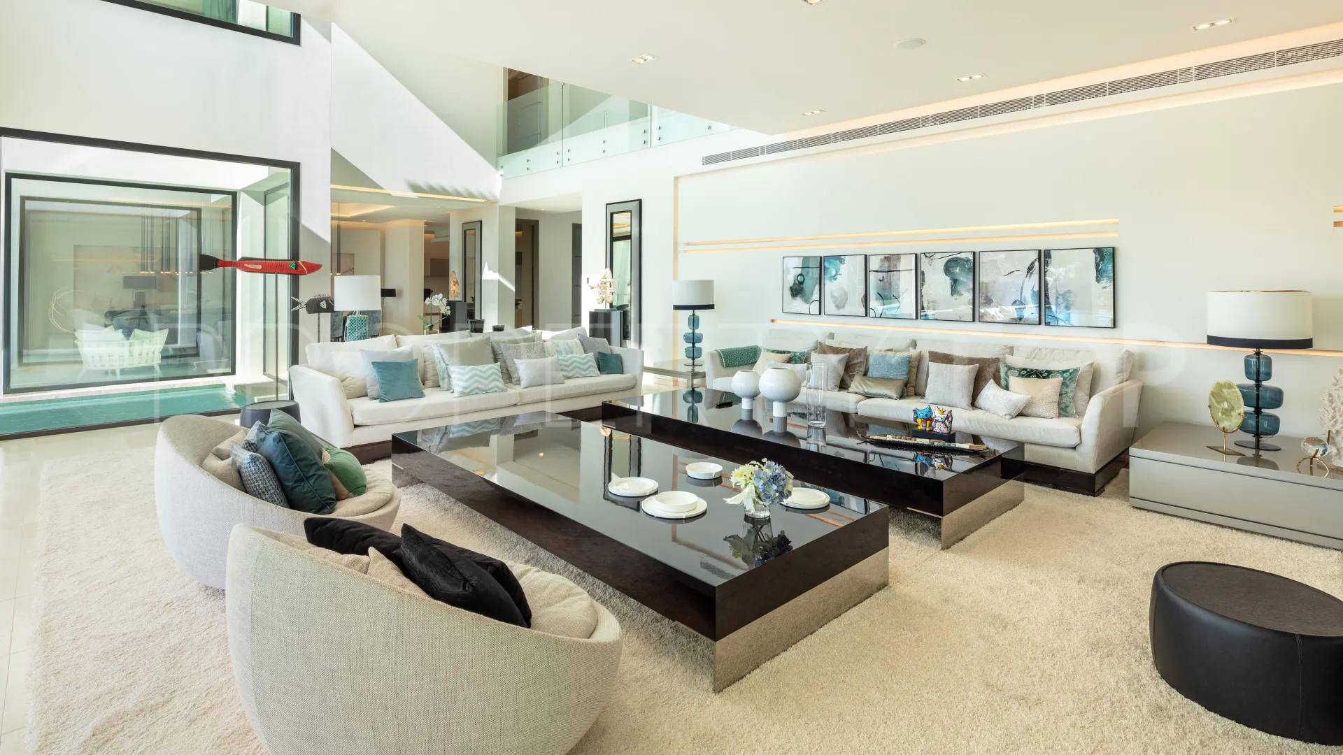 Villa for sale in La Cerquilla with 6 bedrooms