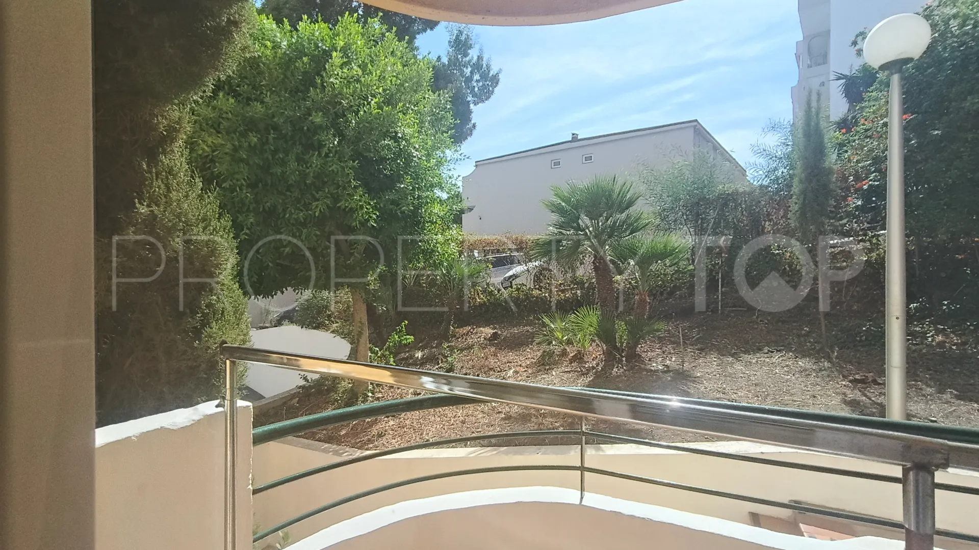 For sale duplex in Nueva Andalucia
