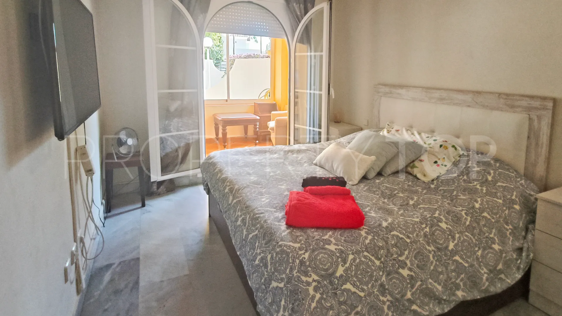 For sale duplex in Nueva Andalucia