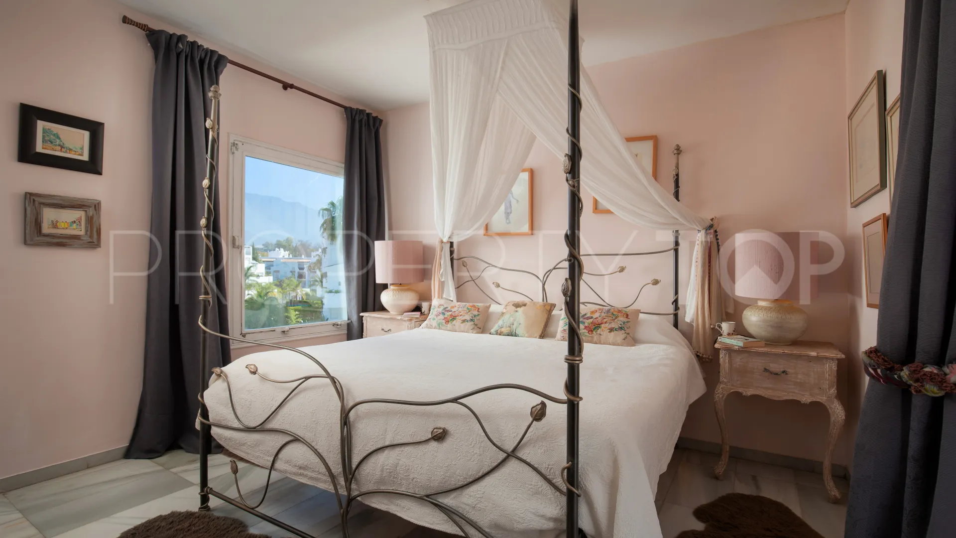 Se vende apartamento en Alcazaba