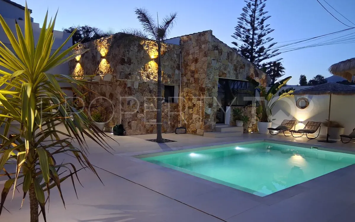 Villa with 6 bedrooms for sale in Bahia Dorada