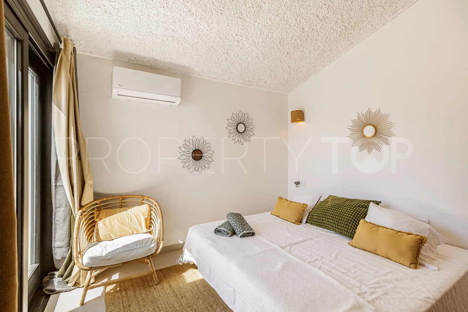 Villa with 6 bedrooms for sale in Bahia Dorada