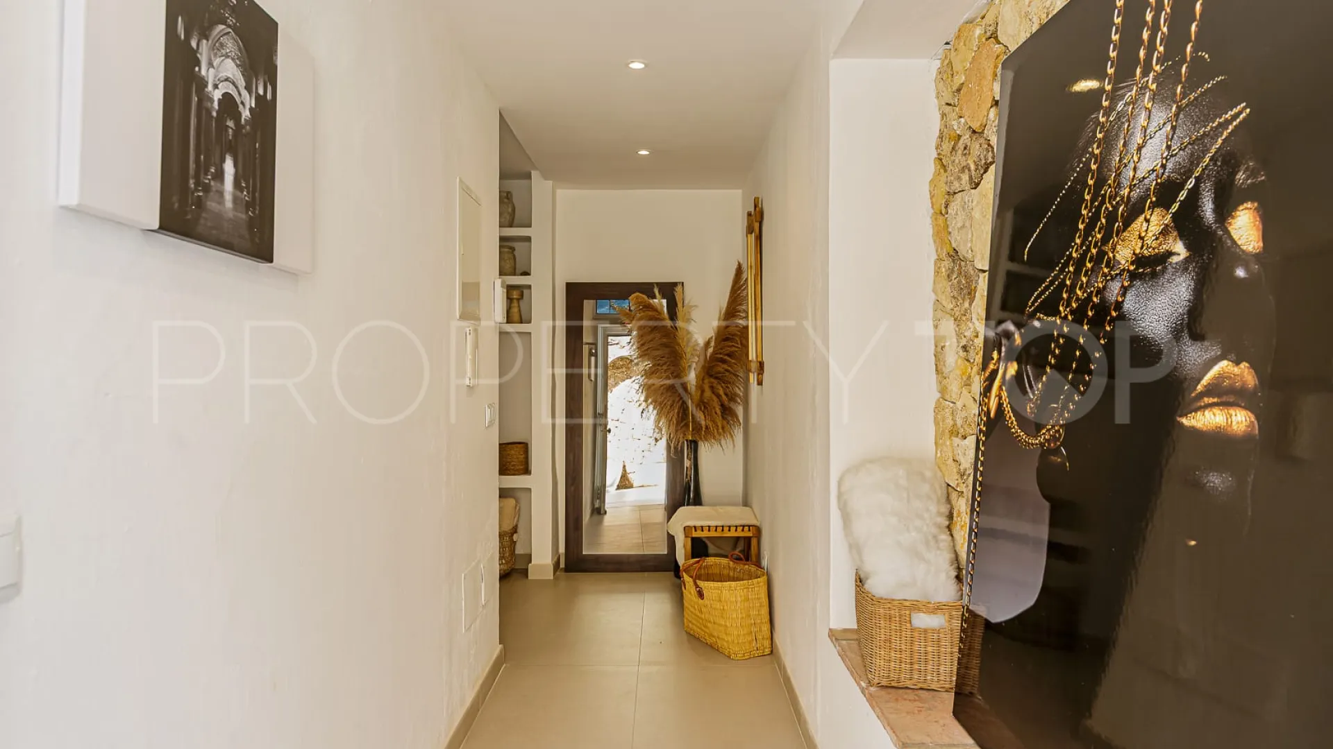 Villa with 6 bedrooms for sale in Bahia Dorada