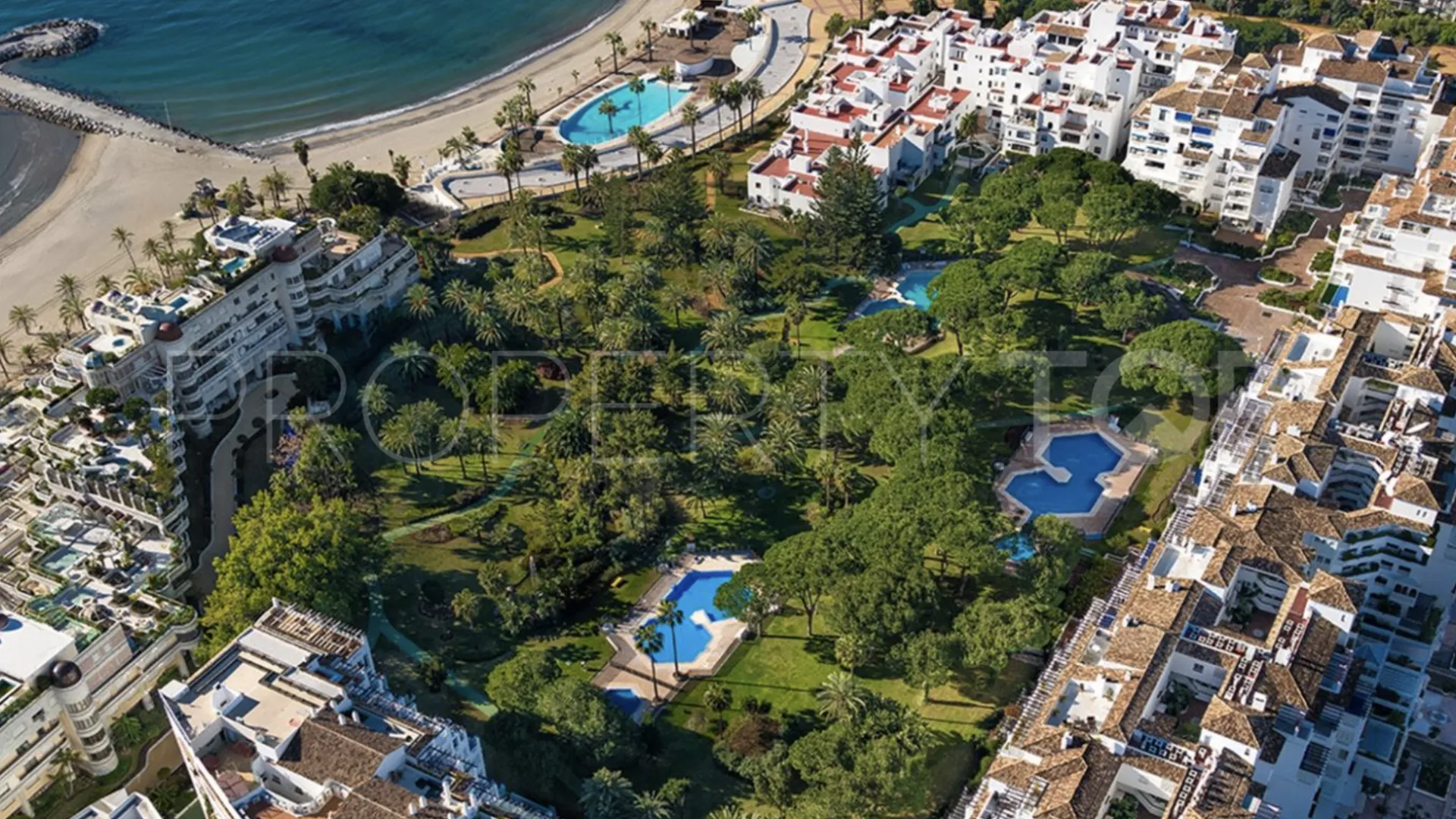 Apartment with 3 bedrooms for sale in Playas del Duque