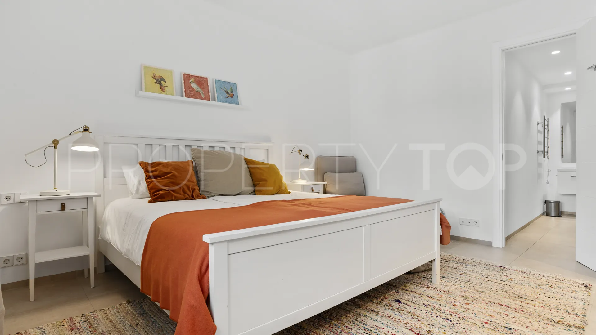 Apartment with 3 bedrooms for sale in Playas del Duque