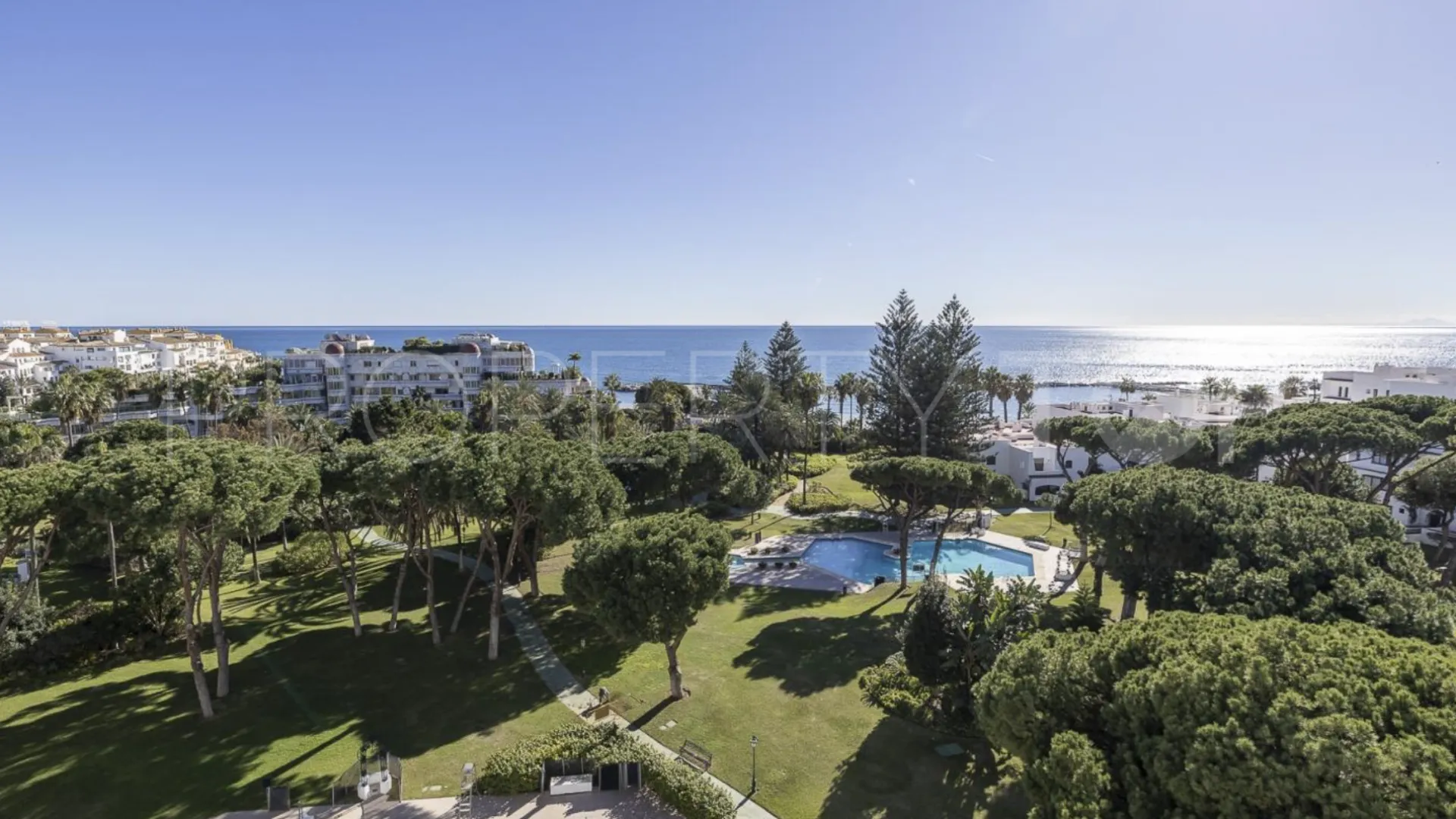 Apartment with 3 bedrooms for sale in Playas del Duque