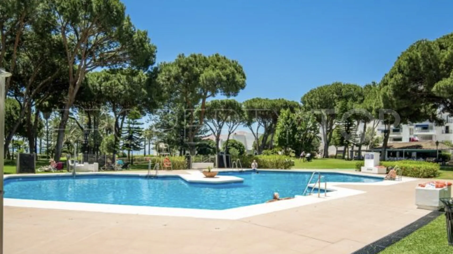 Apartment with 3 bedrooms for sale in Playas del Duque