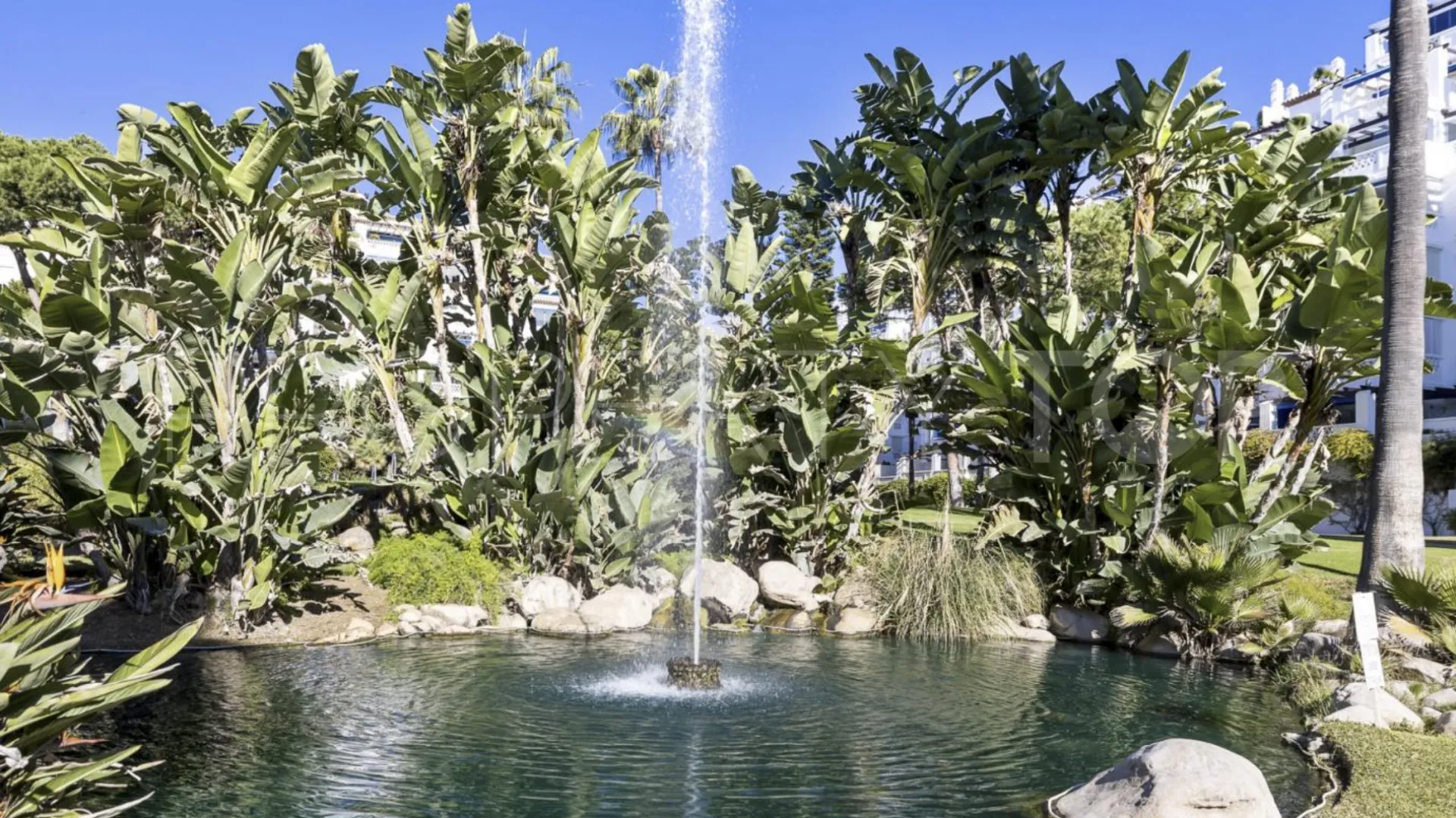 Apartment with 3 bedrooms for sale in Playas del Duque