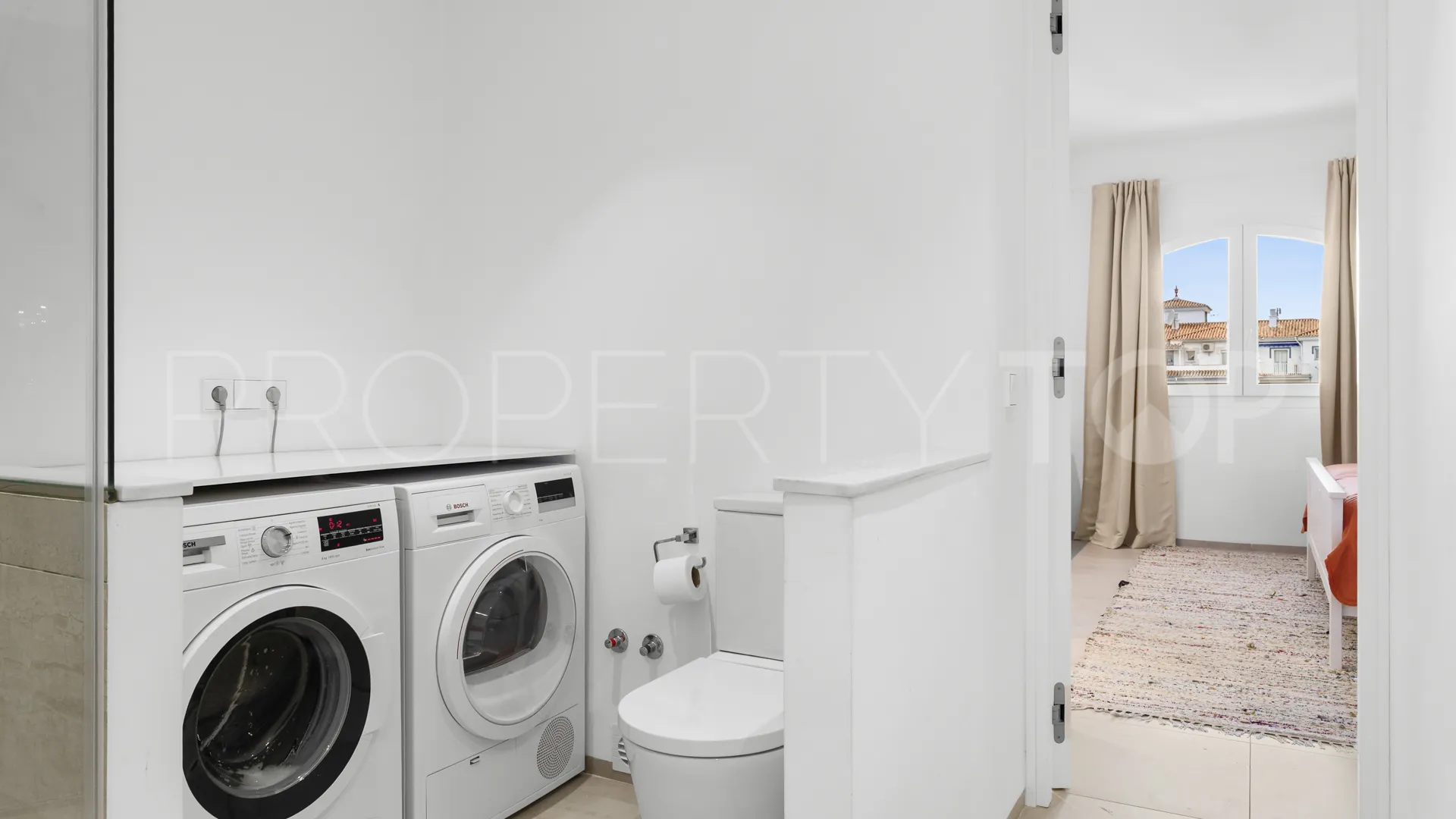 Apartment with 3 bedrooms for sale in Playas del Duque