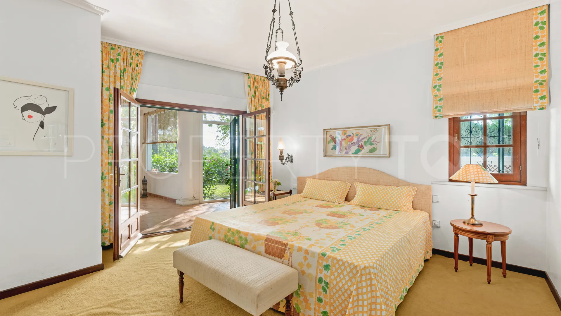 Marbella Golden Mile 4 bedrooms villa for sale