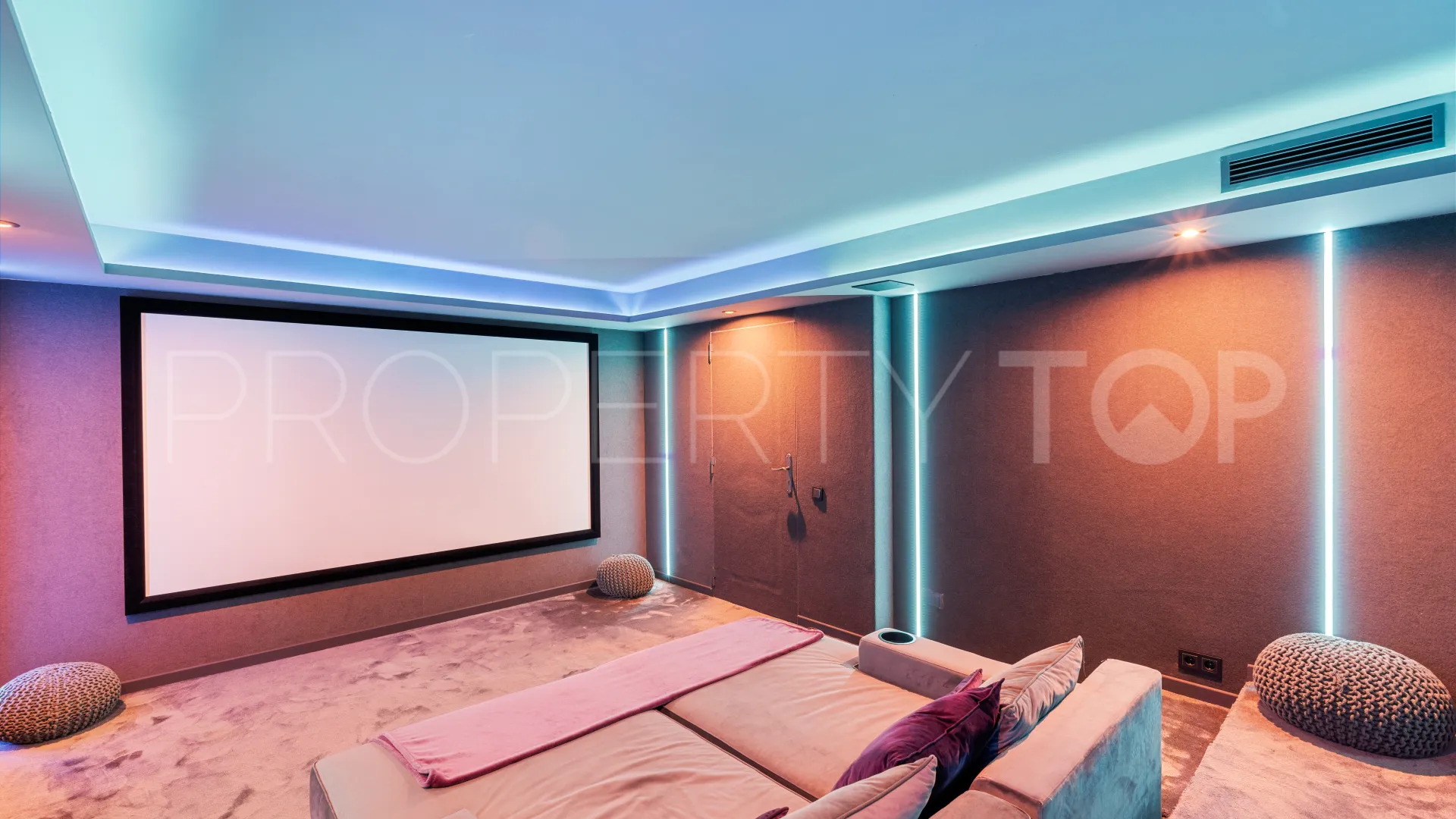 Villa con 4 dormitorios a la venta en Monte Biarritz