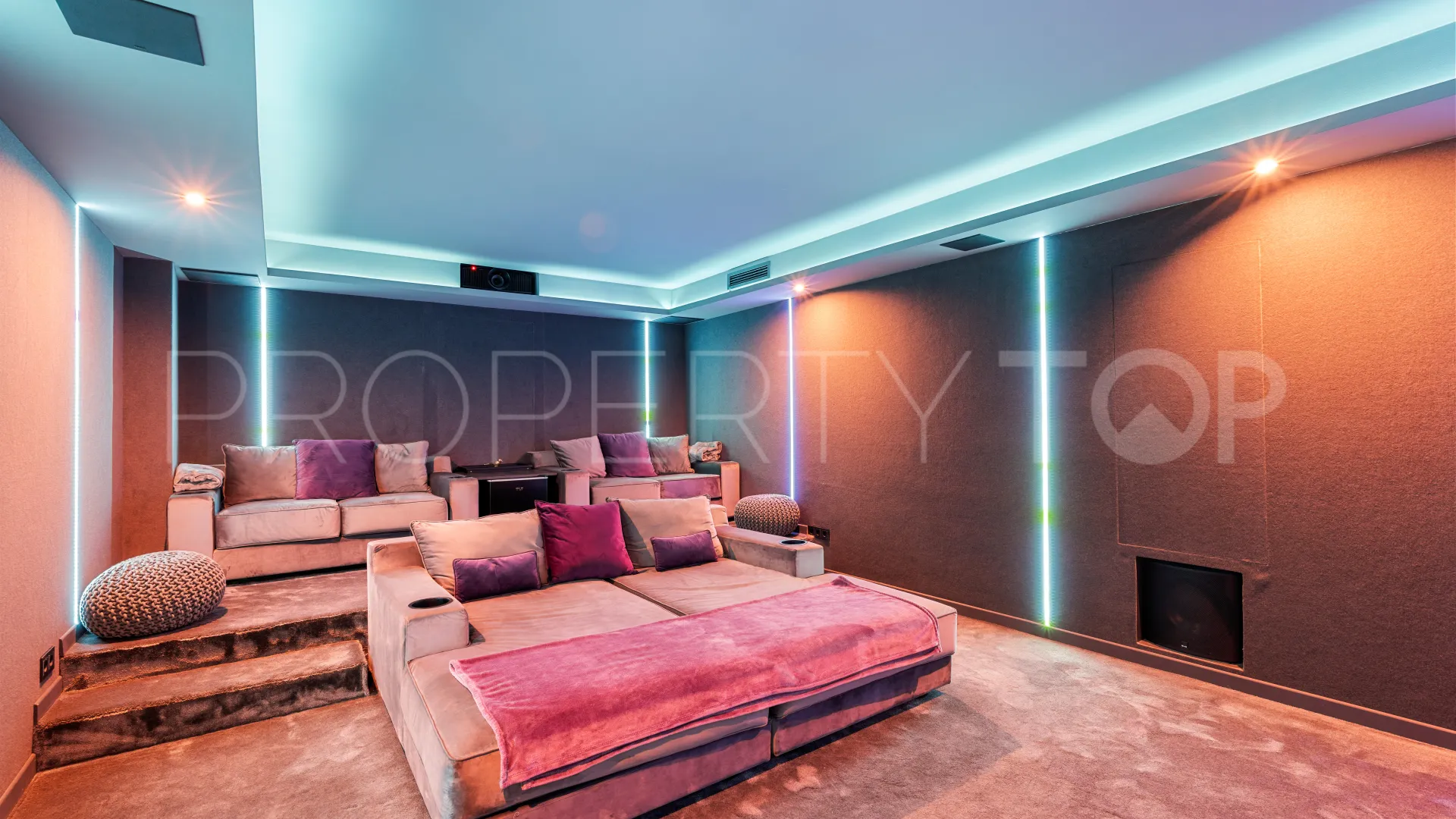 Villa con 4 dormitorios a la venta en Monte Biarritz