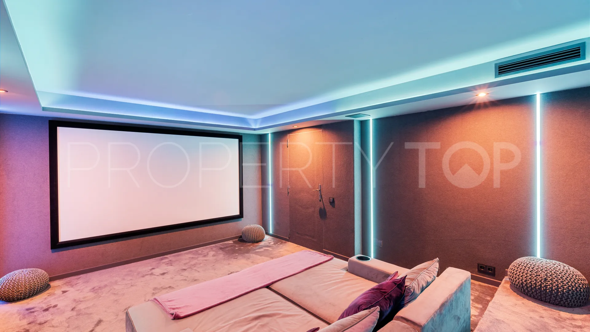 4 bedrooms villa for sale in Monte Biarritz
