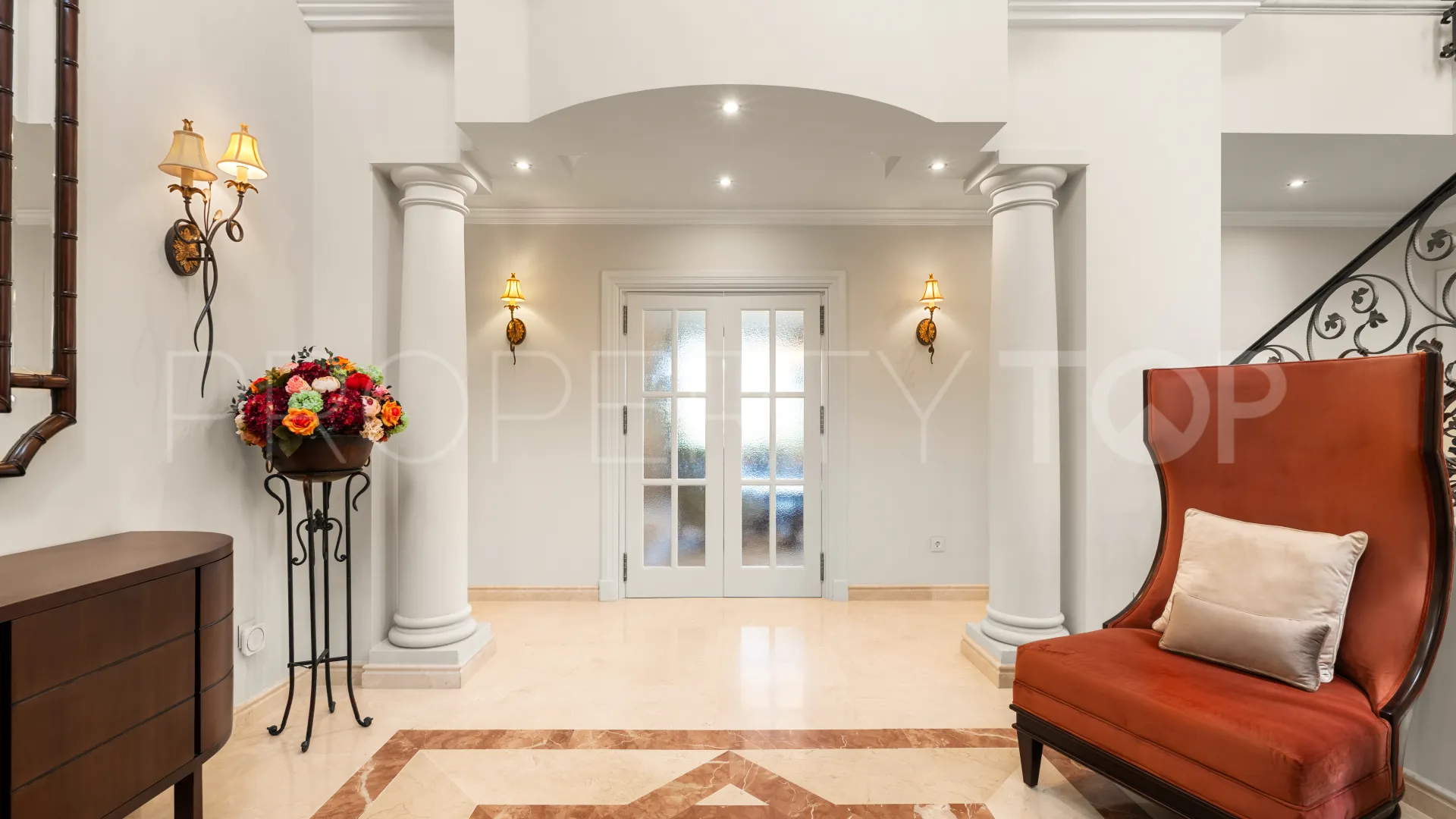 Villa con 4 dormitorios a la venta en Monte Biarritz