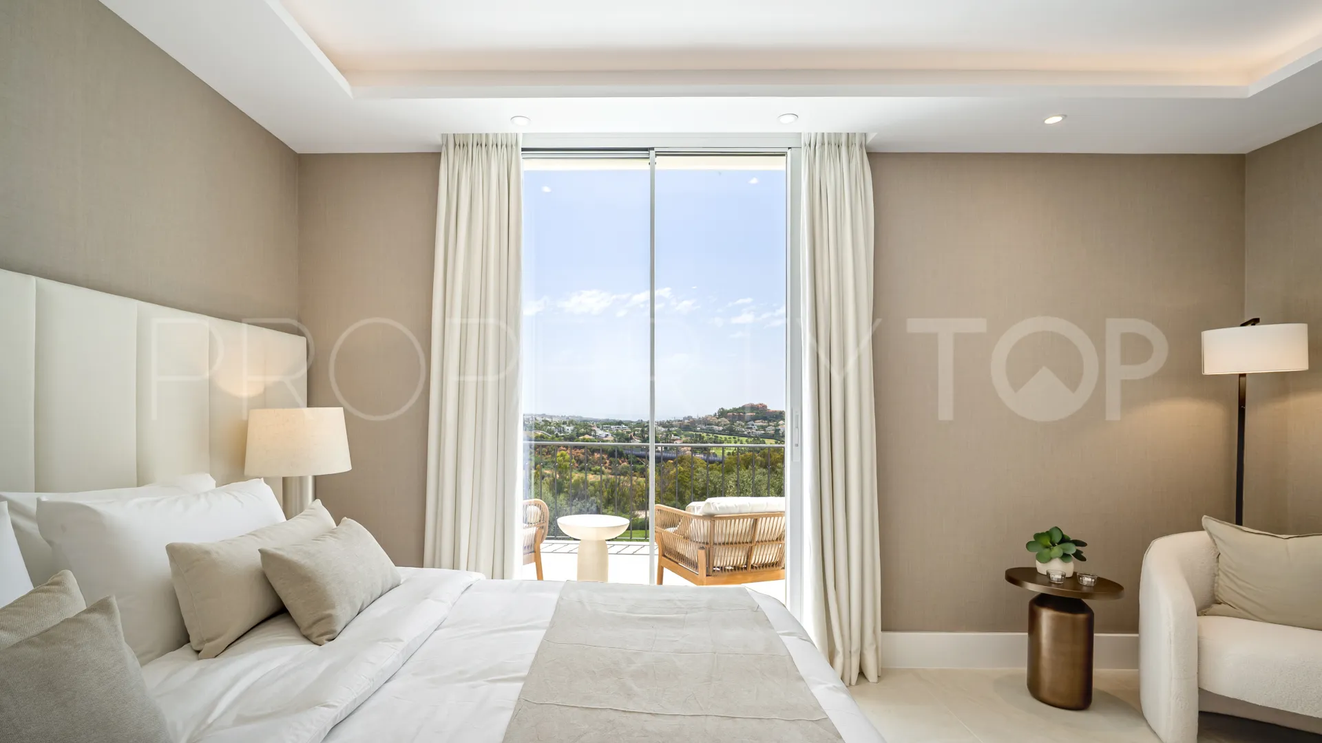 Town house for sale in La Quinta