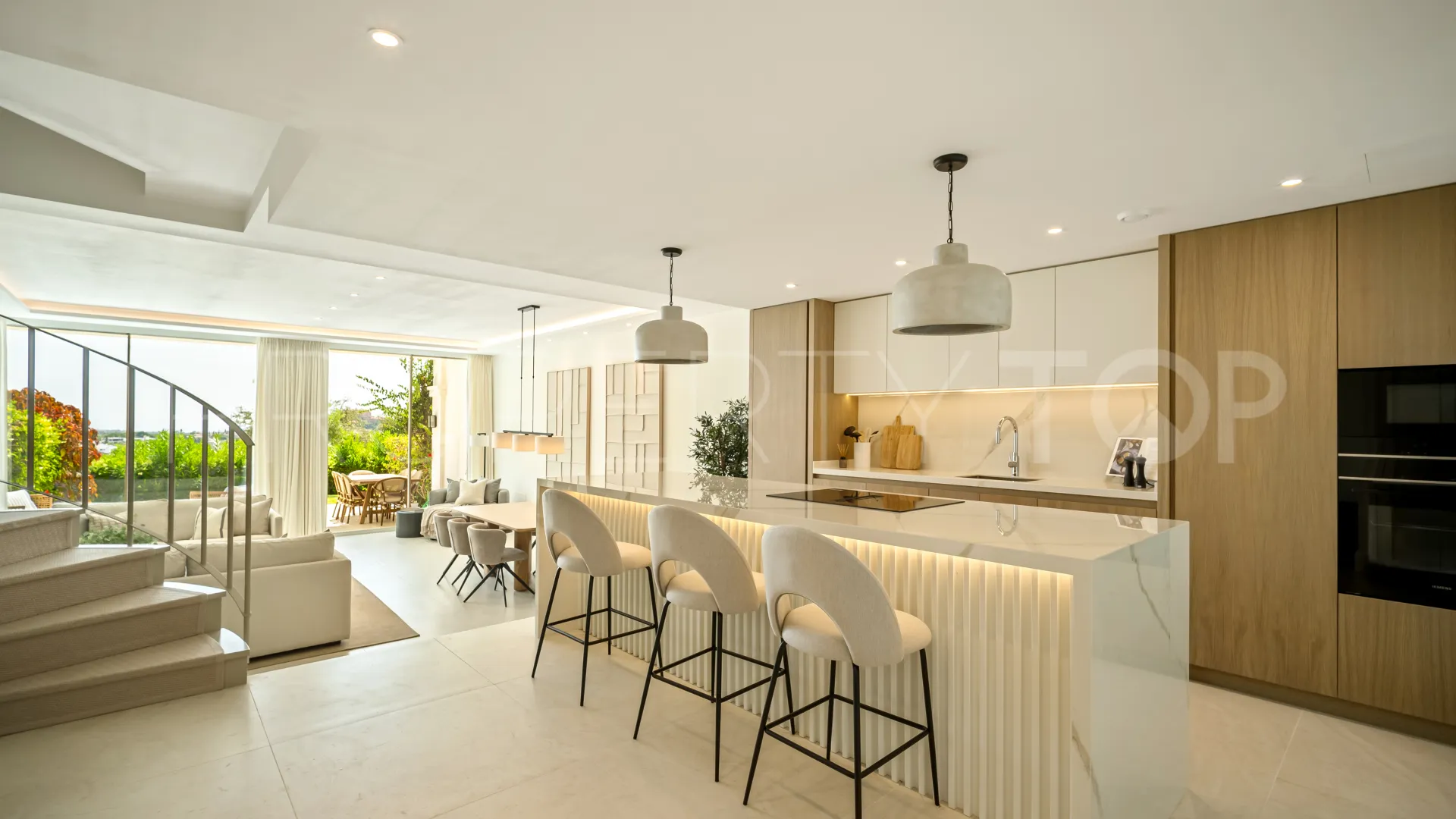 Town house for sale in La Quinta