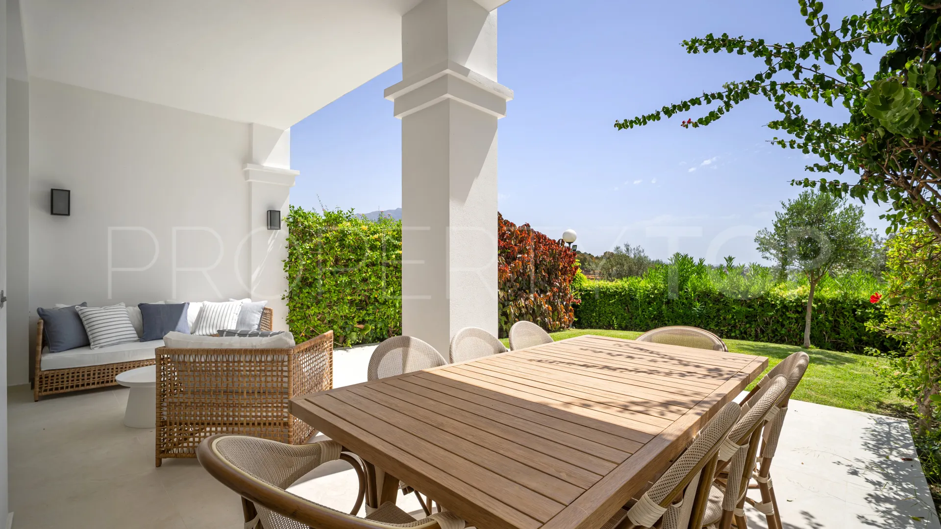 Town house for sale in La Quinta