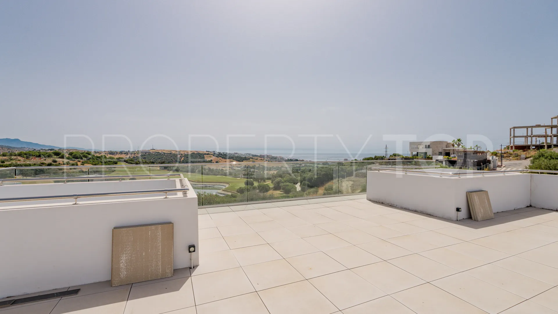 Se vende villa en Valle Romano