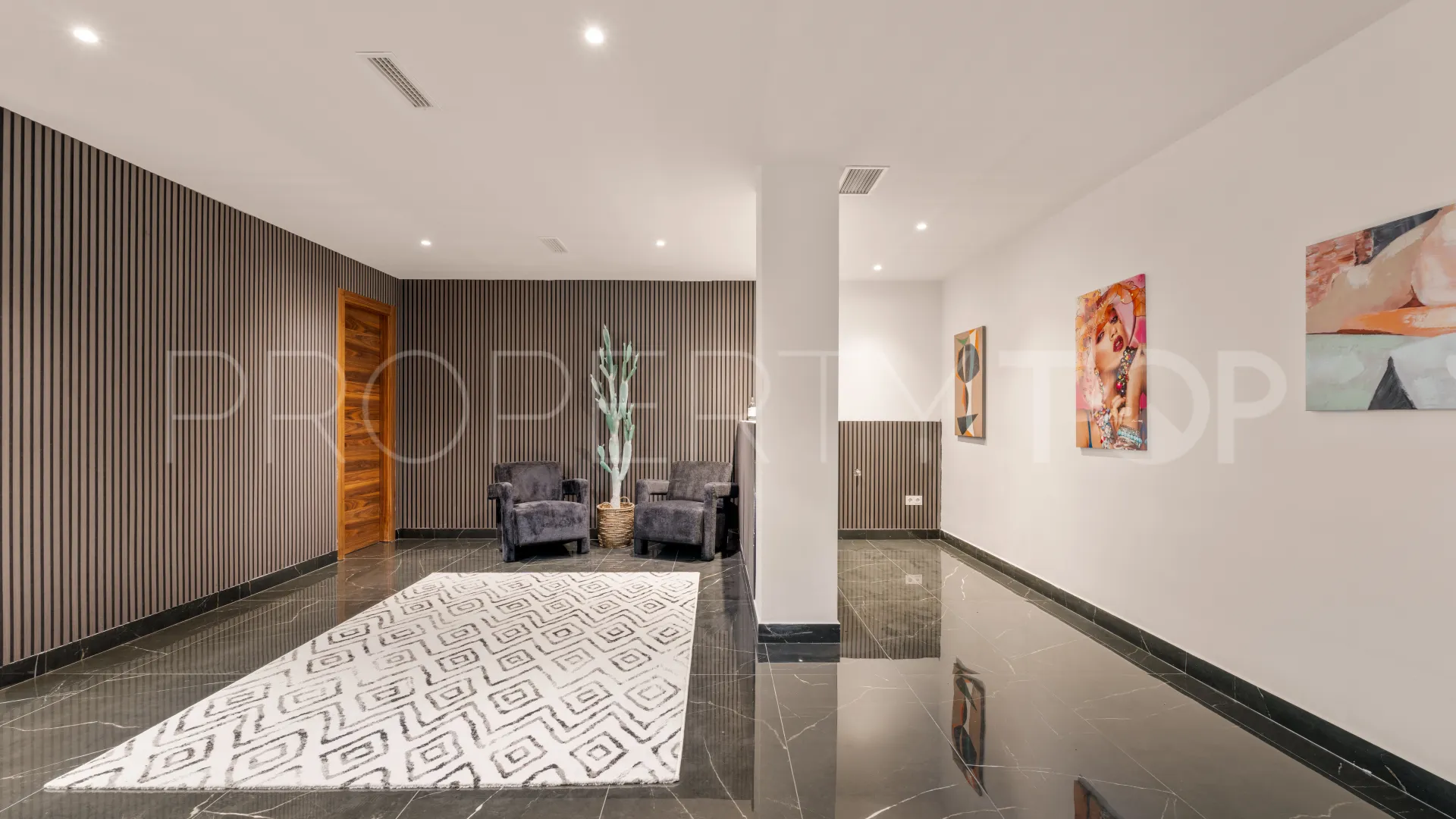 Se vende villa en Valle Romano