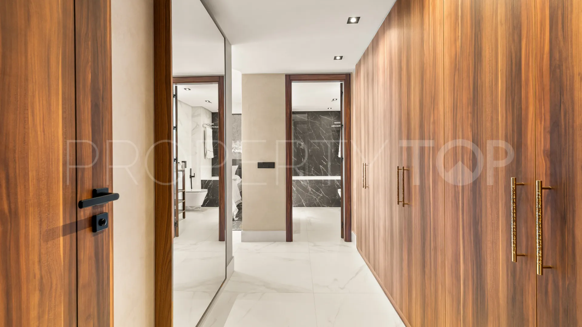 Ático en venta de 3 dormitorios en San Pedro de Alcantara
