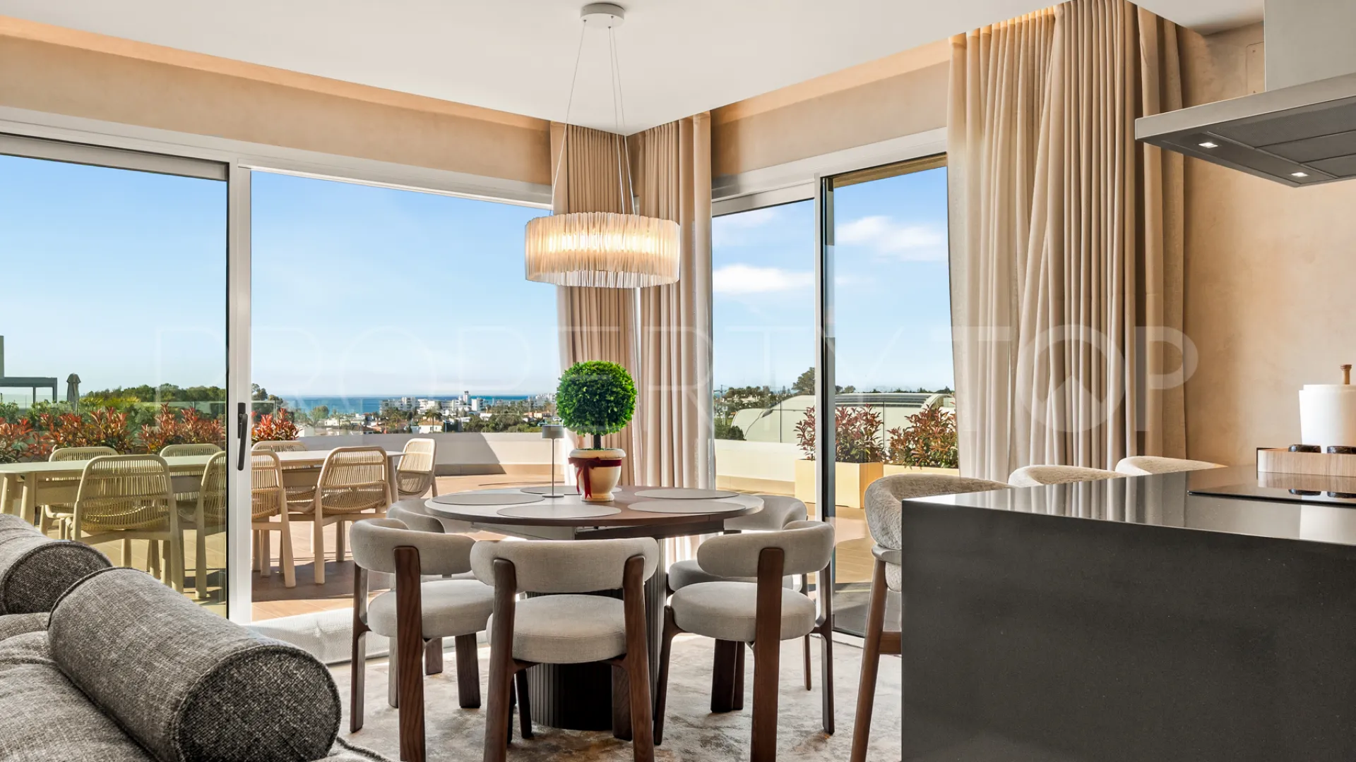 Ático en venta de 3 dormitorios en San Pedro de Alcantara