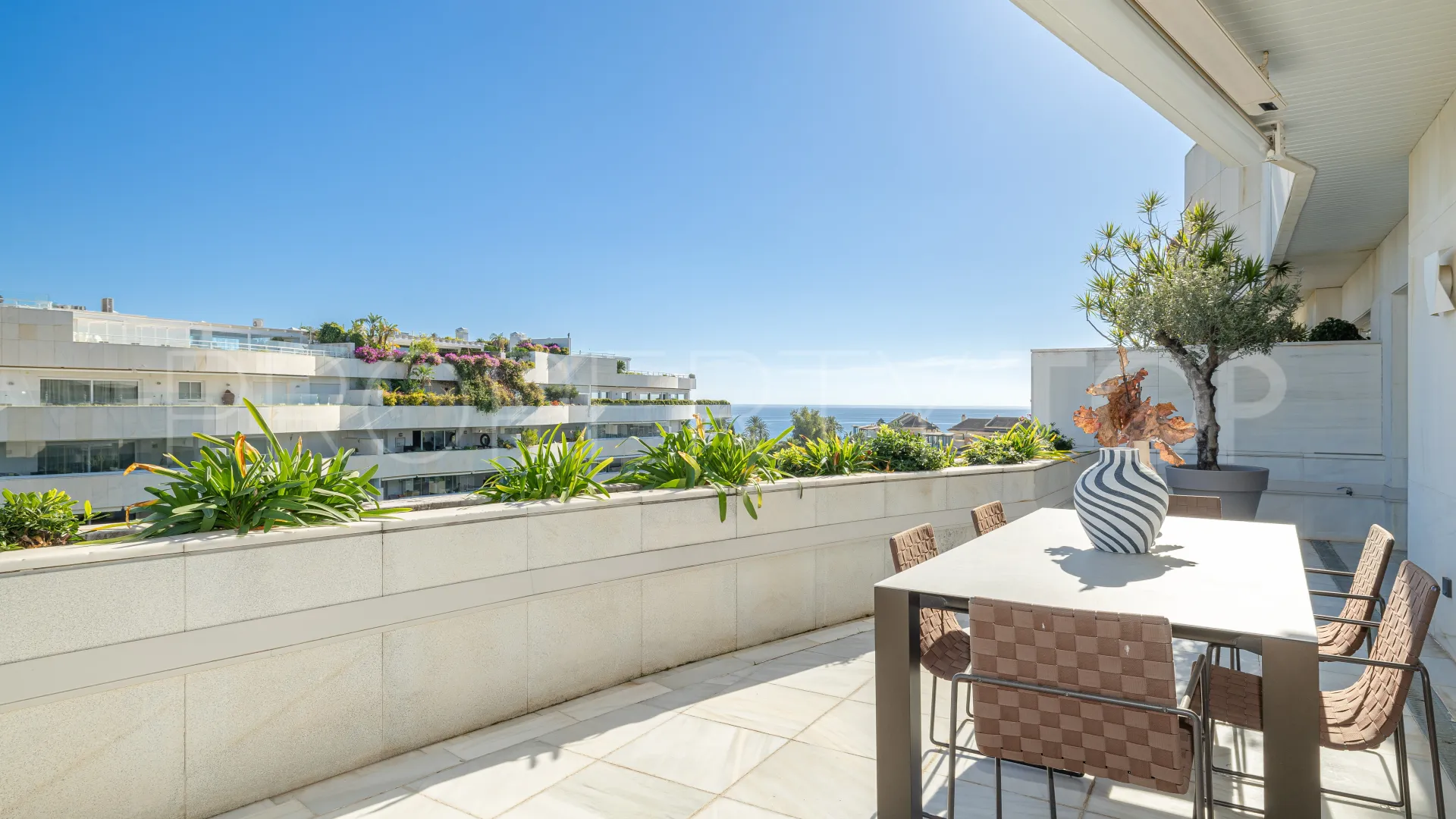 Atico duplex a la venta en El Embrujo Banús