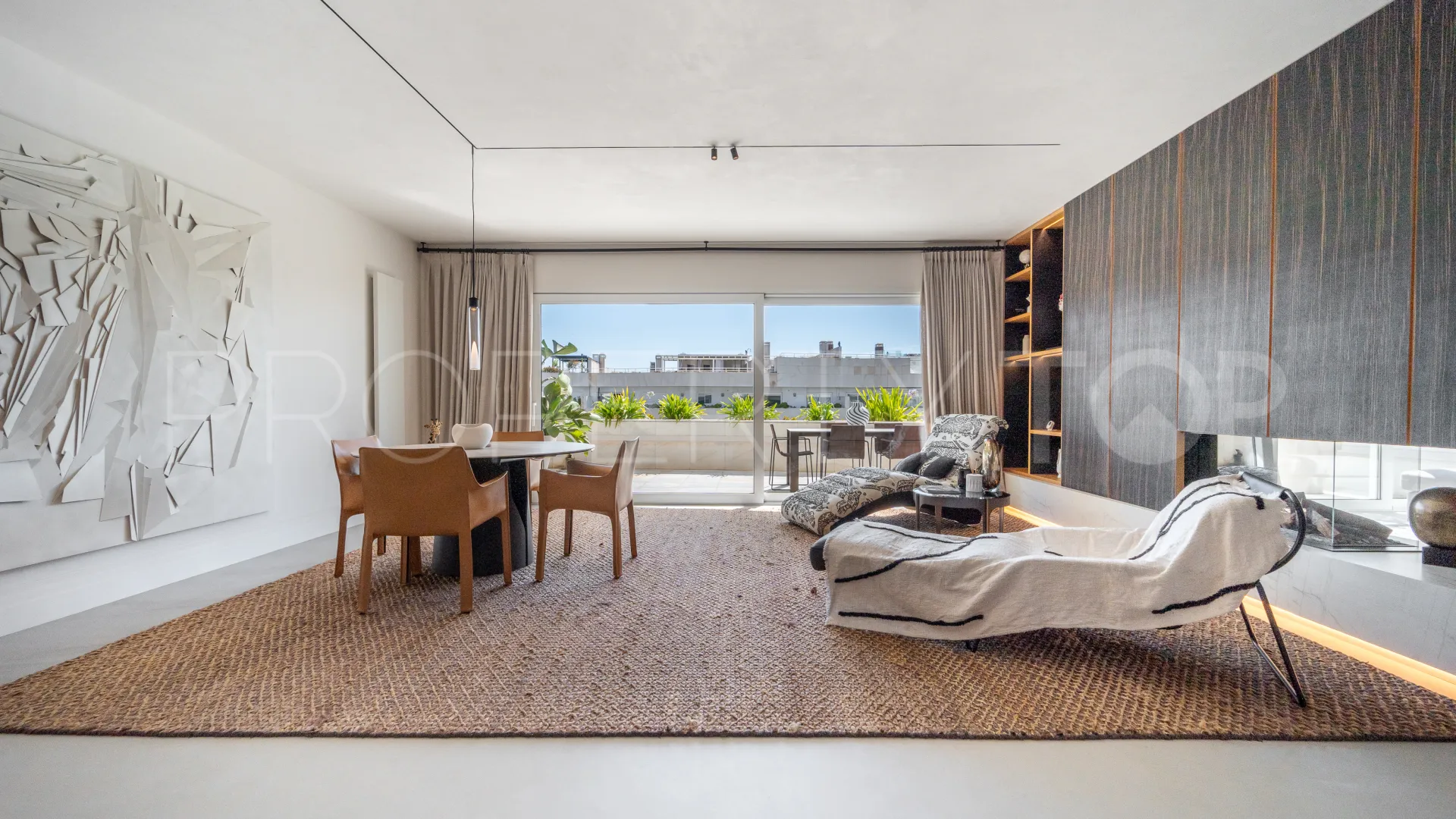 Atico duplex a la venta en El Embrujo Banús